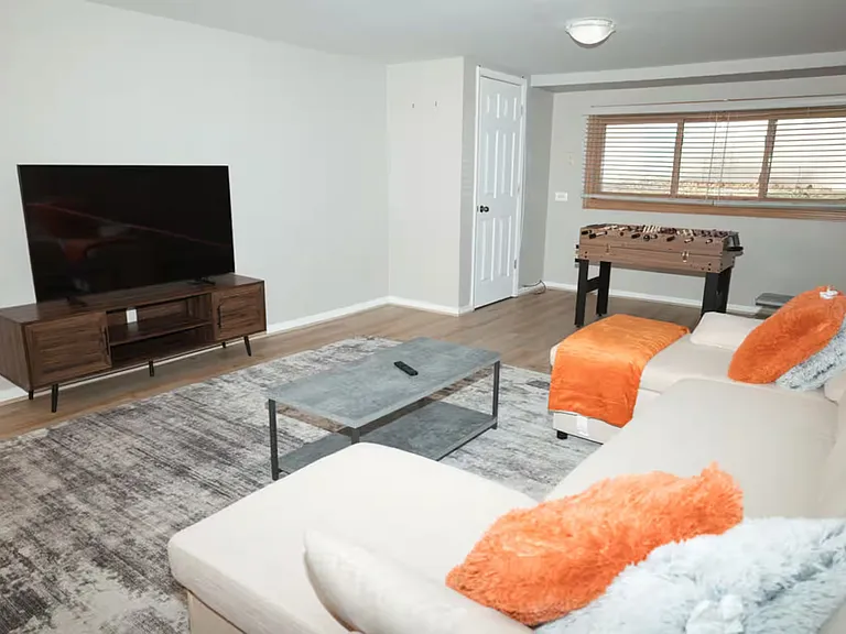 105 N Prindle Ave — Photo 23
