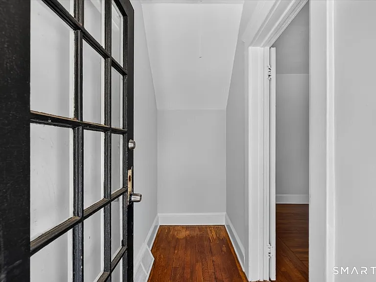 15 Plant St #1 — Photo 14