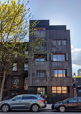 Rented by Compass | media 22