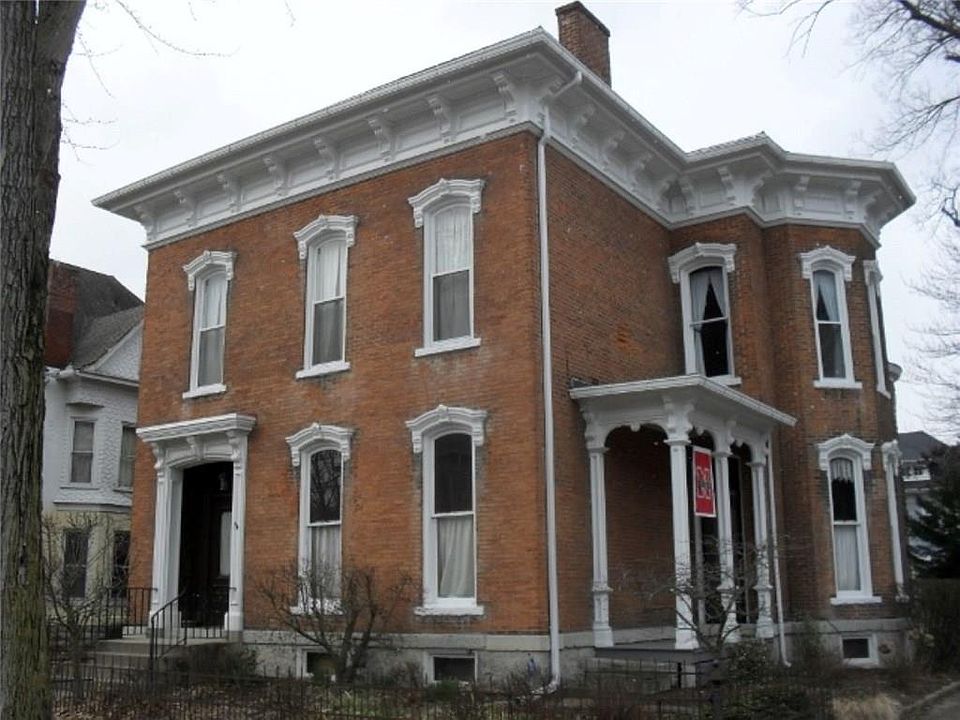 1st image of 526 N Wayne St