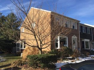 20 Gatehouse Ln, Doylestown, PA 18901