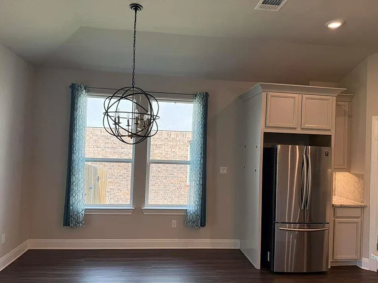 141 Seminole Dr — Photo 8