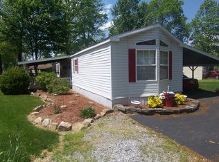 828 Dogwood Dr, McElhattan, PA 17748