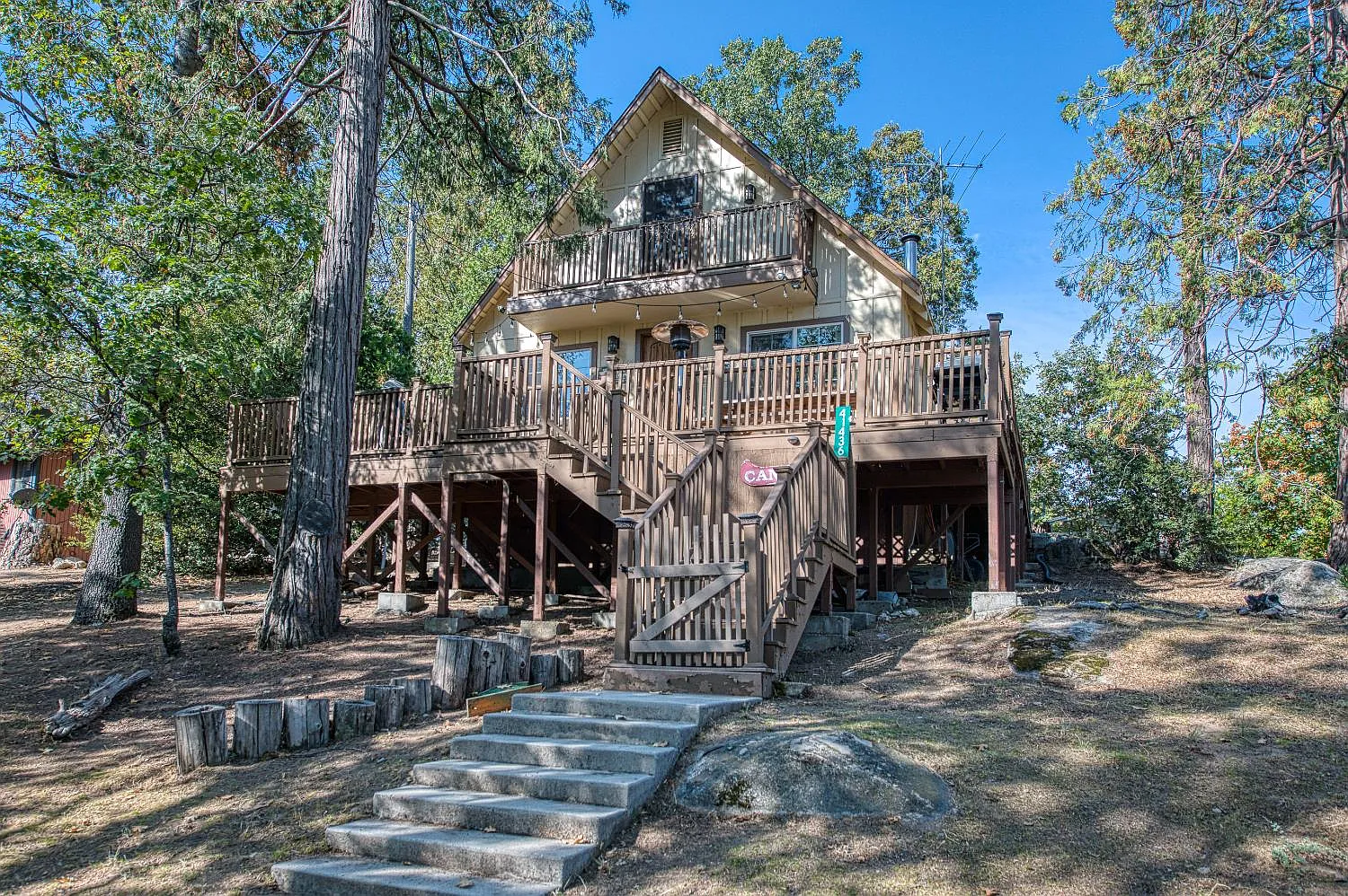 41436 Meadow Ln photo 1