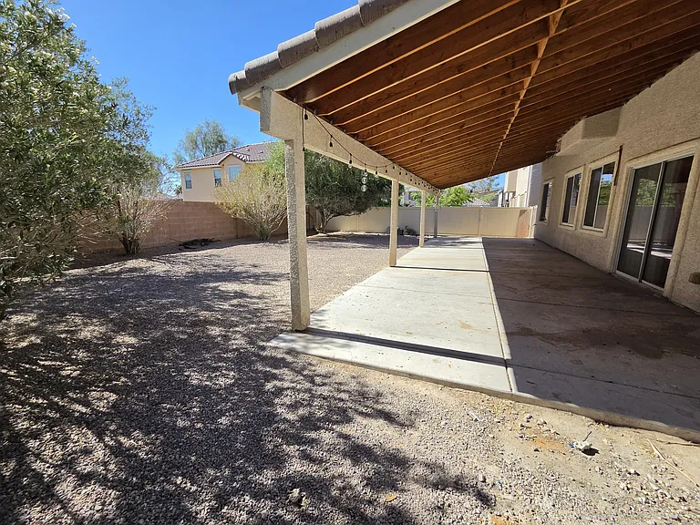 5516 Grey Pointe St — Photo 32