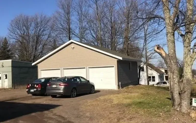 501 Lincoln Ave — Photo 16