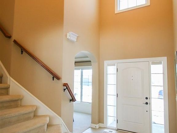 3rd image of 4405 N 195th Cir