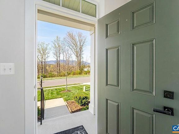 3rd image of 4340 Sunset Dr
