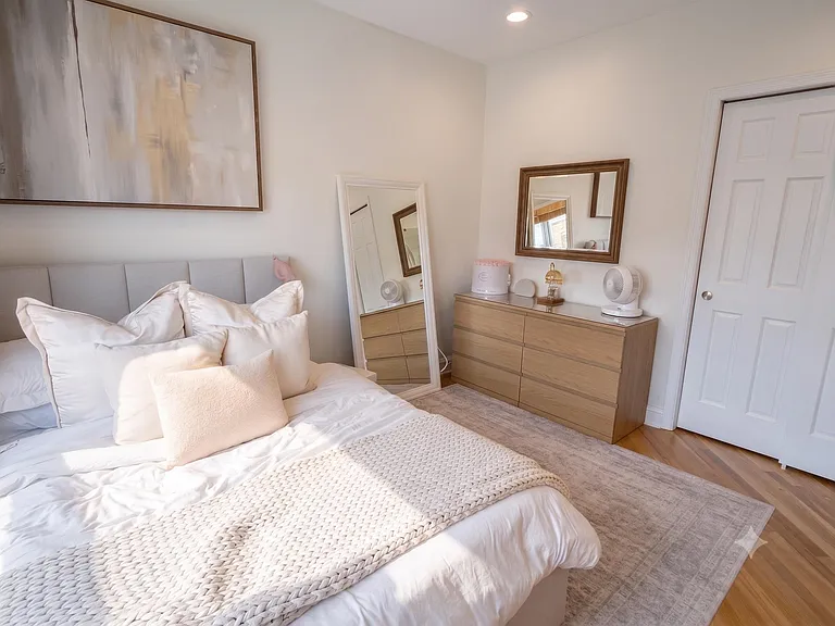 407 Adams St #4 — Photo 8