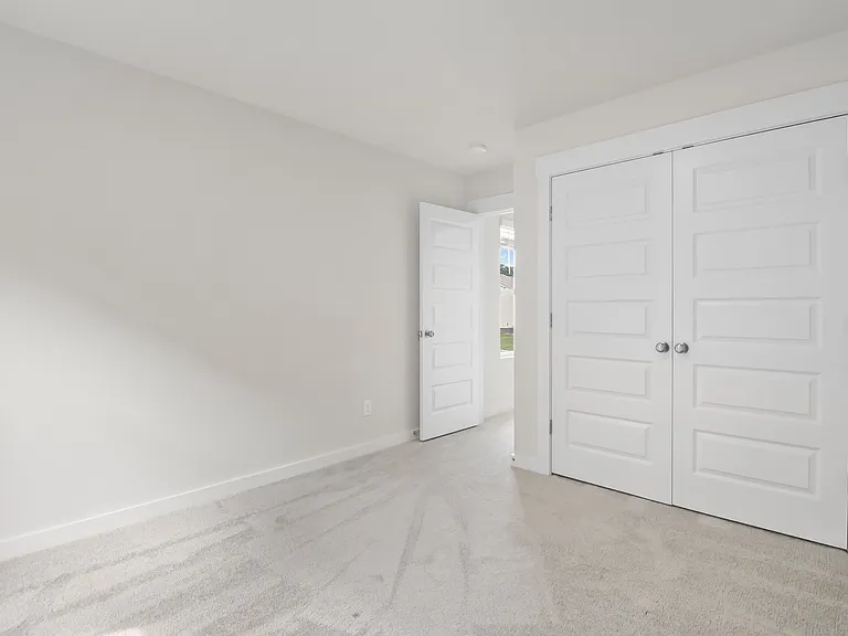 1055 Ross Farms Blvd — Photo 20