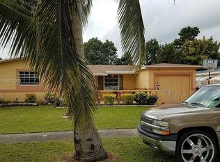 3935 NW 37th Ter, Lauderdale Lakes, FL 33309