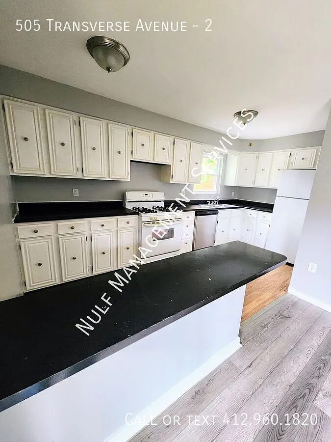 1 bed, 1 bath in Mt Oliver — Photo 1