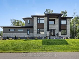 595 Shoreway Dr, Ottawa, ON K4P0G3