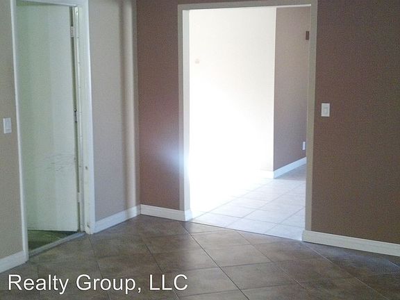5th image of 6522 Ellerhurst Dr