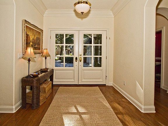 3rd image of 117 Cypress Lagoon Ct