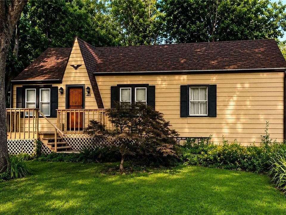 1st image of 4641 N Elmwood Ave