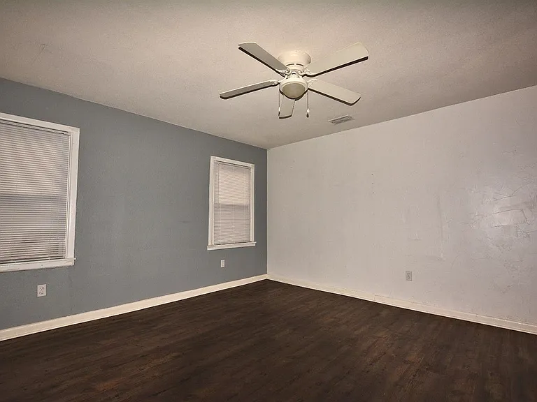 4205 41st St #PM2 — Photo 10