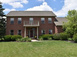 5964 Windward Ct, Lewis Center, OH