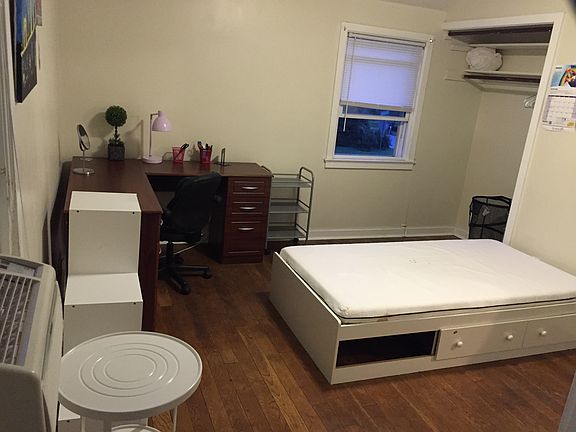 3rd image of 1 Bassett Pl
