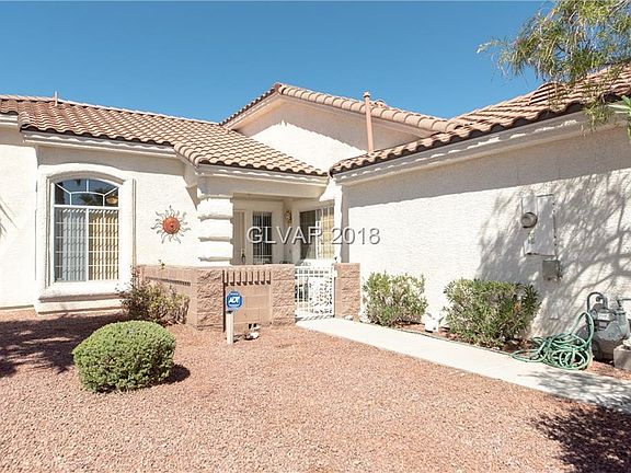 3rd image of 10098 Catalina Canyon Ave