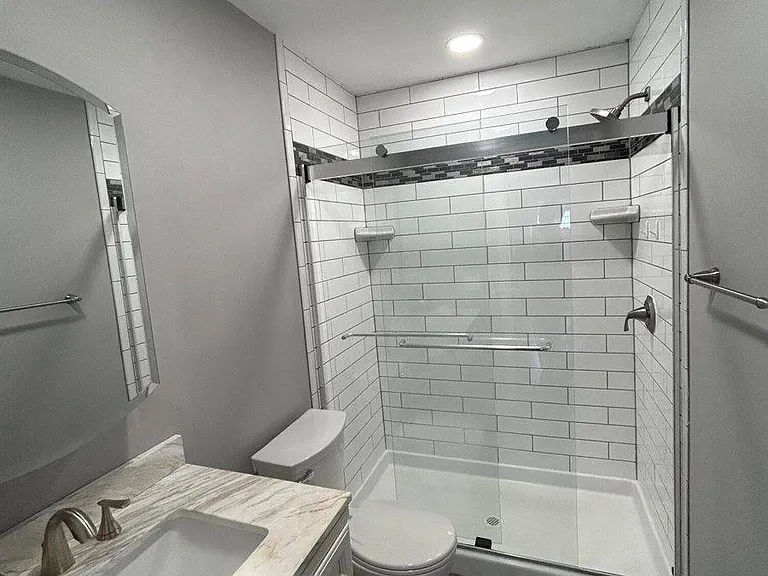 231 Atlantic St #54 — Photo 7