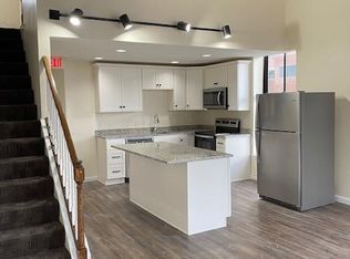 1181 Elm St #201, Manchester, NH 03101