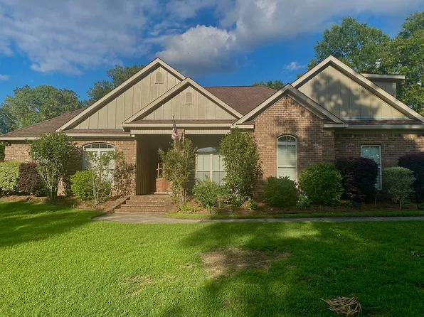 4413 Bella Sara Dr, Saraland, AL 36571