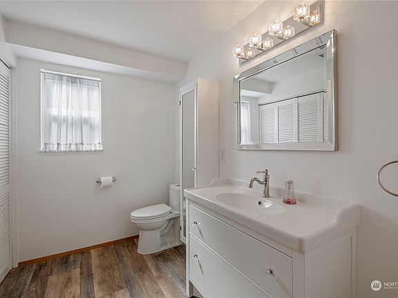5th image of 1217 NE 30th Street