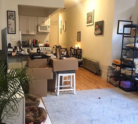 2nd image of 44 W 85th St APT 4B