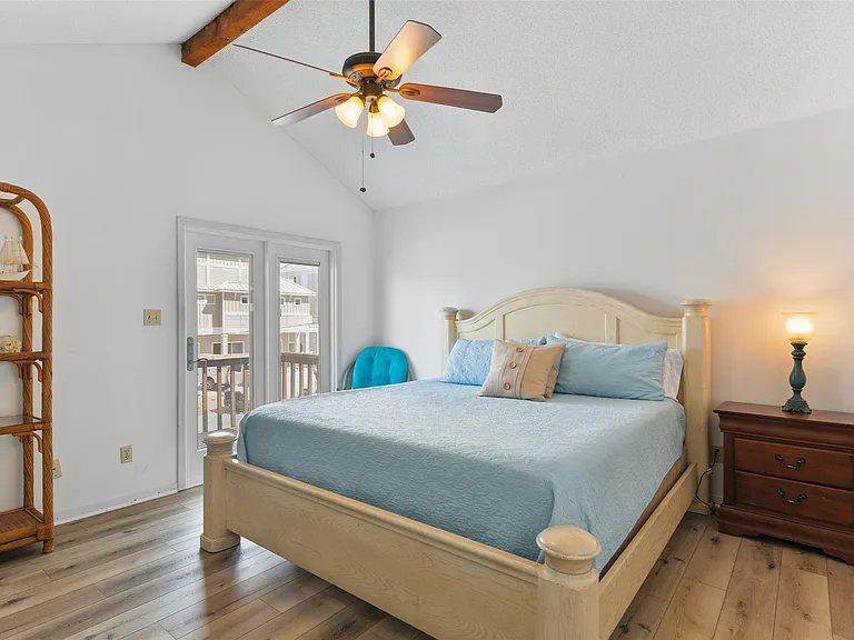 22101 Guadalupe Dr — Photo 21
