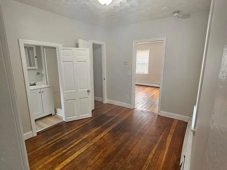 14 South St #1L — Photo 15