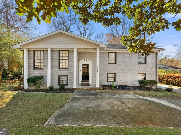1393 Cerro Vista Dr SE, Atlanta, GA 30316