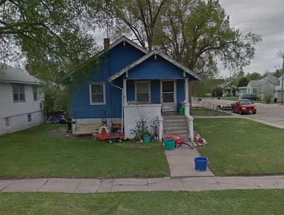 5th image of 1102 E 6th St