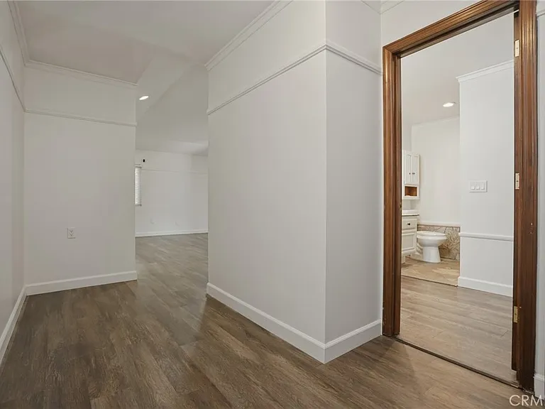 16682 Oakhurst Cir — Photo 40