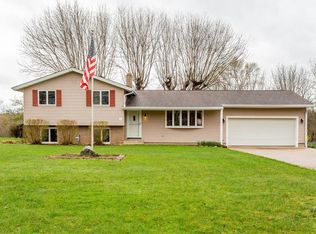 4284 Huffman Rd, Medina, OH 44256