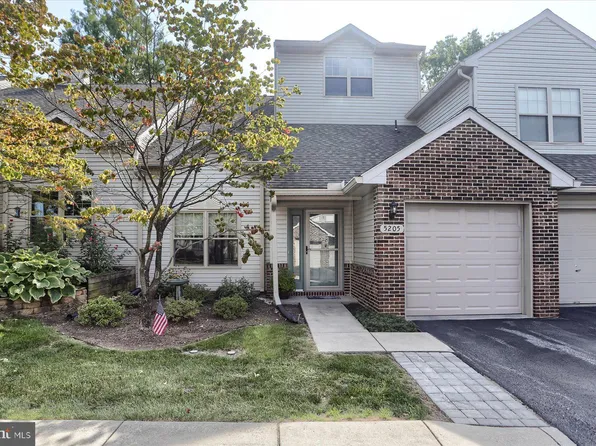 5205 Cobblestone Dr, Mechanicsburg, PA 17055