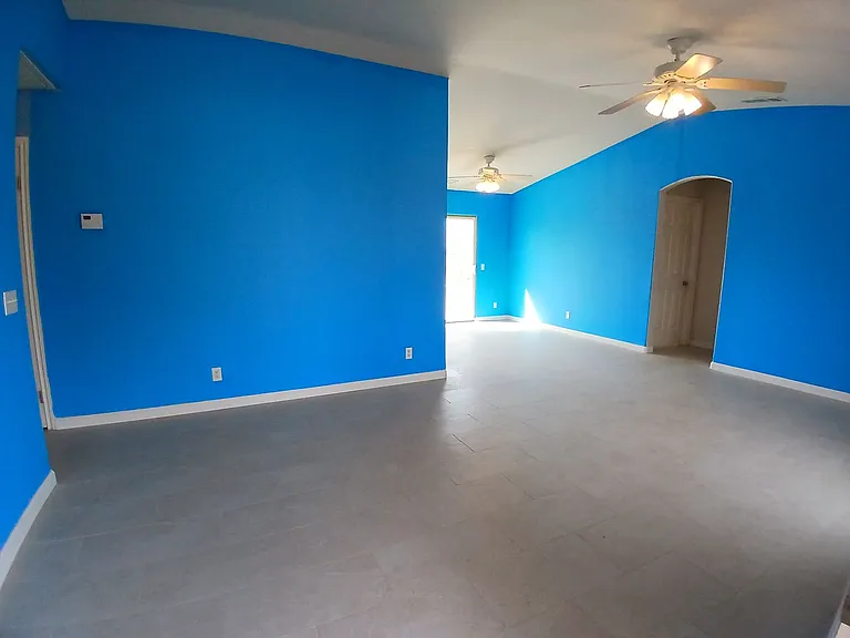2377 Sand Knoll Ave — Photo 2