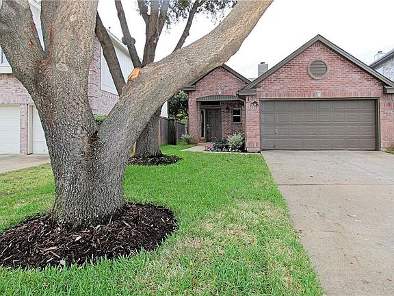 2nd image of 1605 Prescott Cir