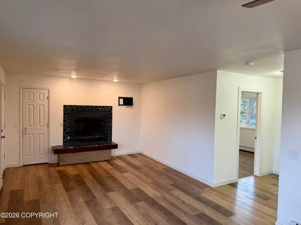 9108 Jewel Terrace St #B, Anchorage, AK 99502