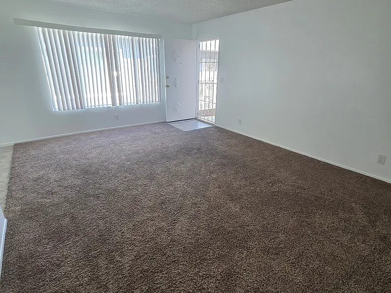 2210 Nelson Ave #D — Photo 16