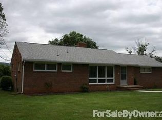 31 Cattle Scales Rd, Waynesboro, VA 22980