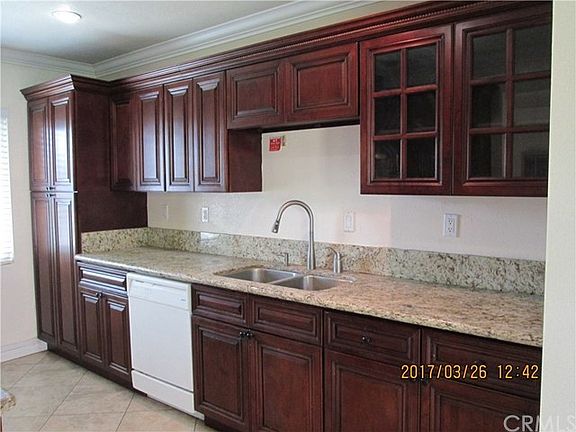 3rd image of 12681 Laux Ave
