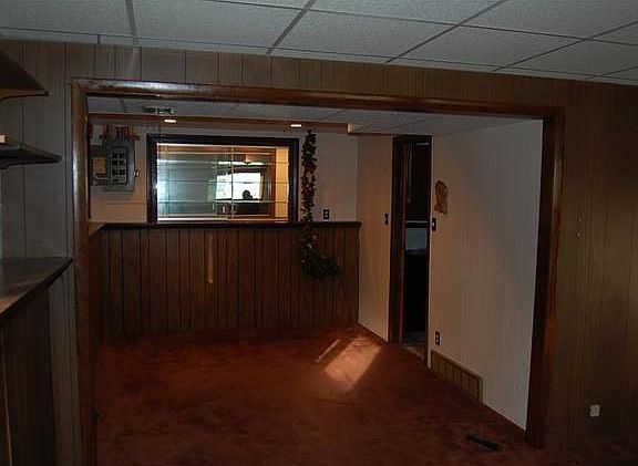 3rd image of 146 Greenfield Dr