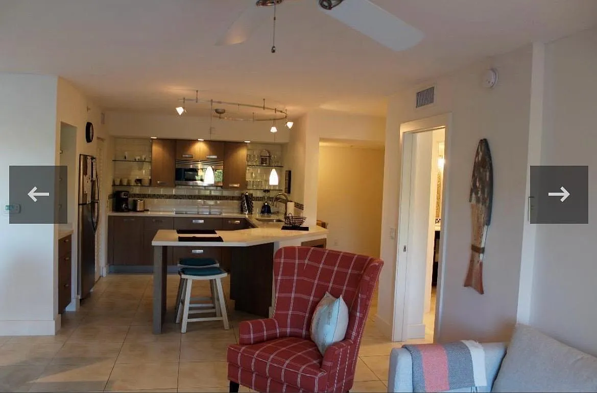 3 bed, 2.0 bath, 1233 sqft, $3,000 — Photo 4