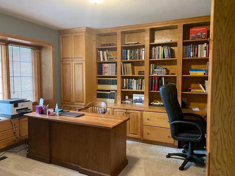 7805 Rutherford Ct — Photo 8