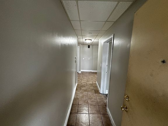 2nd image of 1876 Central Ave #201