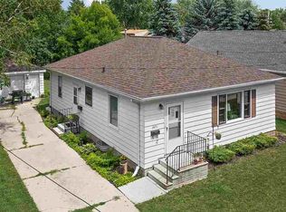 1471 McCormick St, Green Bay, WI 54301