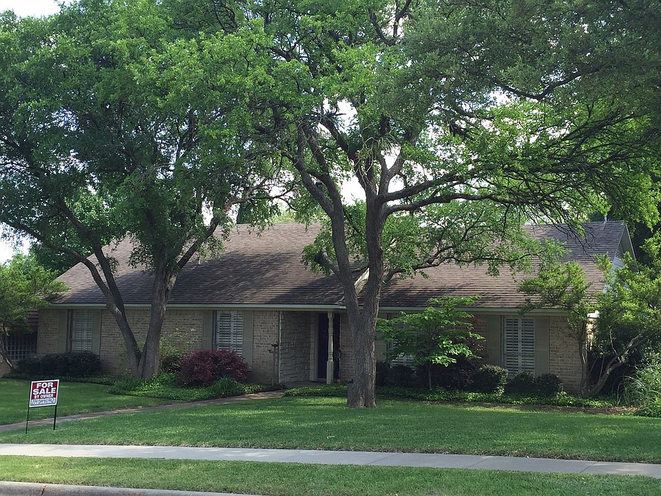 1st image of 323 Overcreek Dr