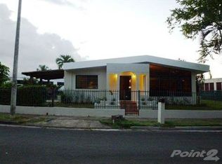 38 Calle Valencia, Guaynabo, PR 00966