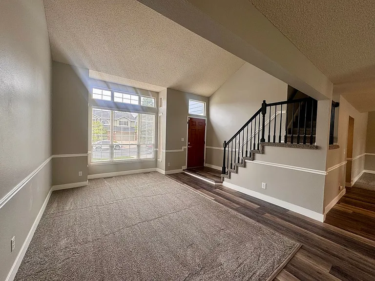 9380 Melbourne Dr — Photo 9
